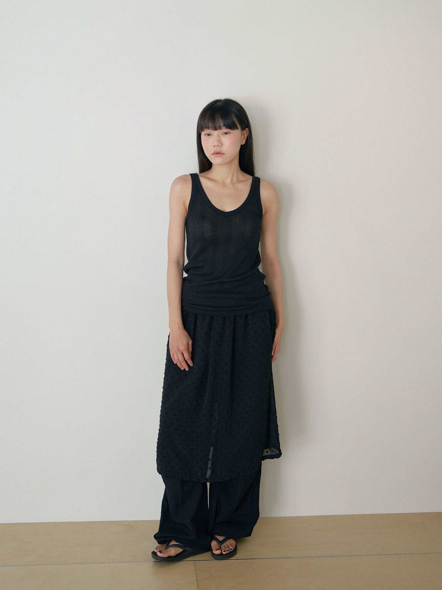 Dot Slit Skirt - Black