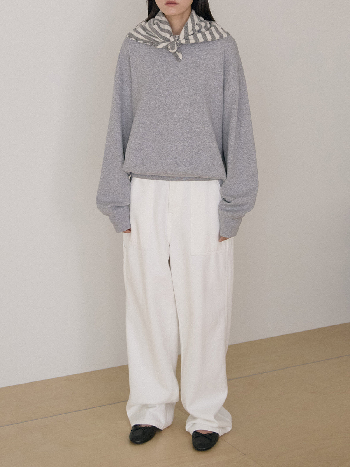 Ray Round Pullover - Gray 6