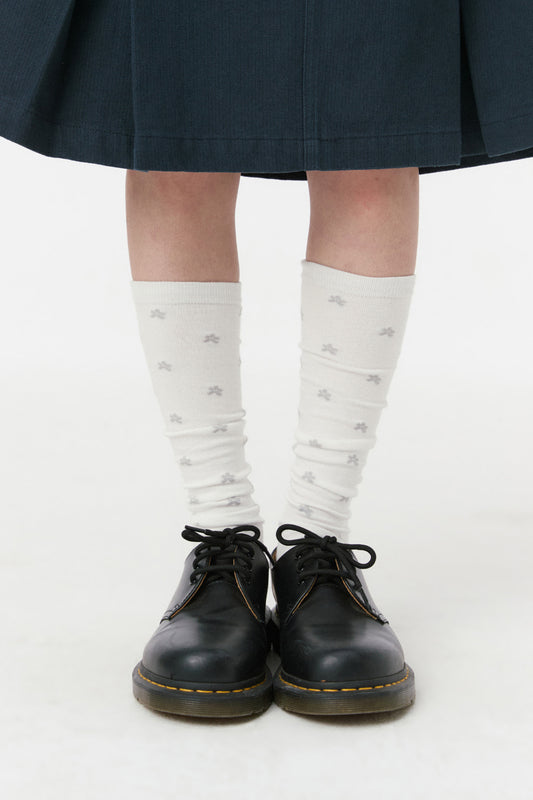FLORAL KNEE SOCKS, WHITE