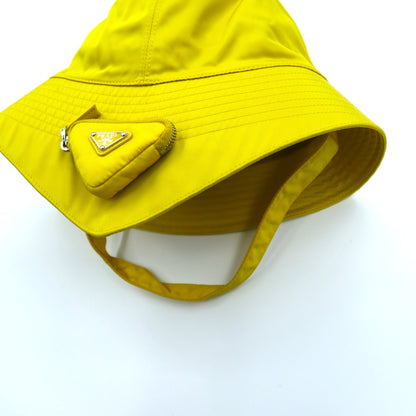 PRADA Re-Nylon bucket hat with triangle logo and mini pouch 2HC282 2DMI