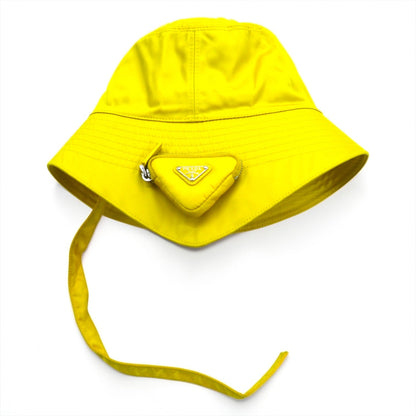 PRADA Re-Nylon bucket hat with triangle logo and mini pouch 2HC282 2DMI