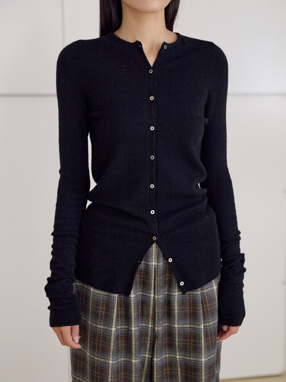 Alpaca Button Cardigan - Black 10