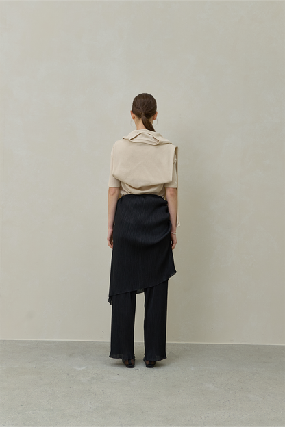 REODER) AVANT LAYERING TOP
