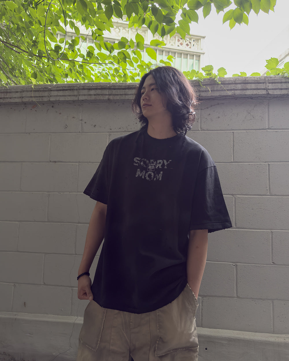 Sorry mom VTG tee BK