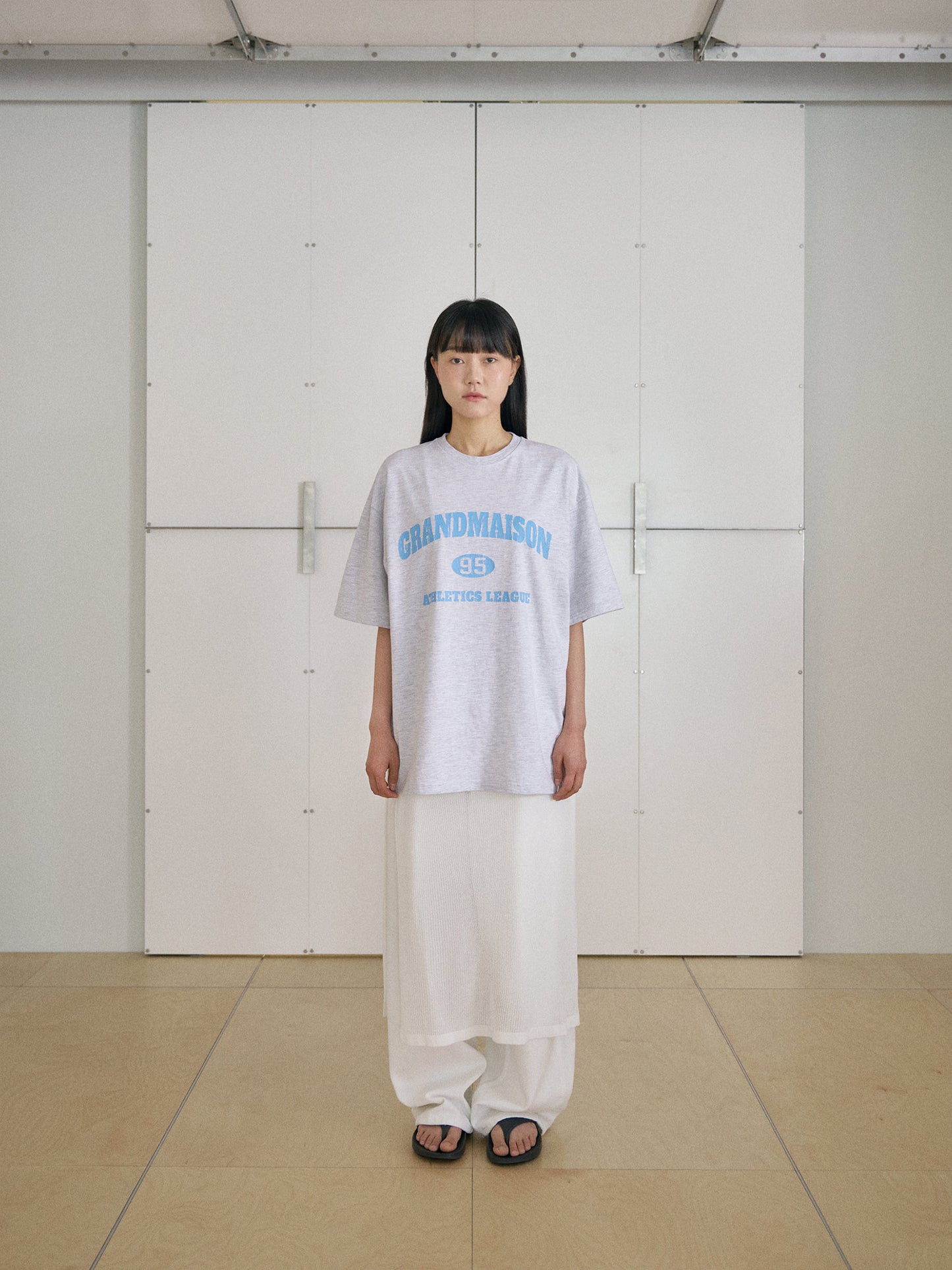 Crack Lettering Short Sleeve - Light Gray