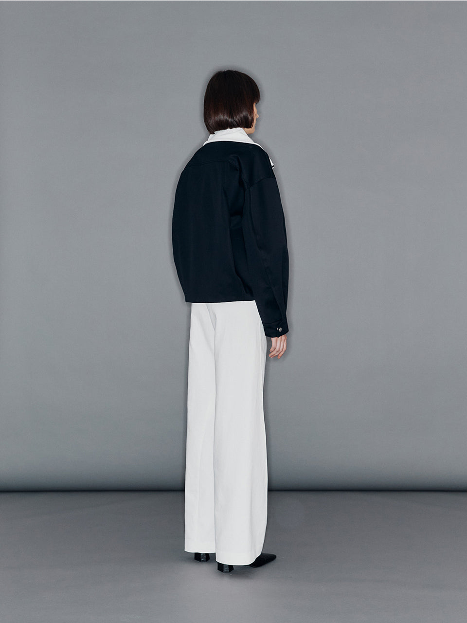 韓国デザイナーズ HAN. アウター カーブシルエット