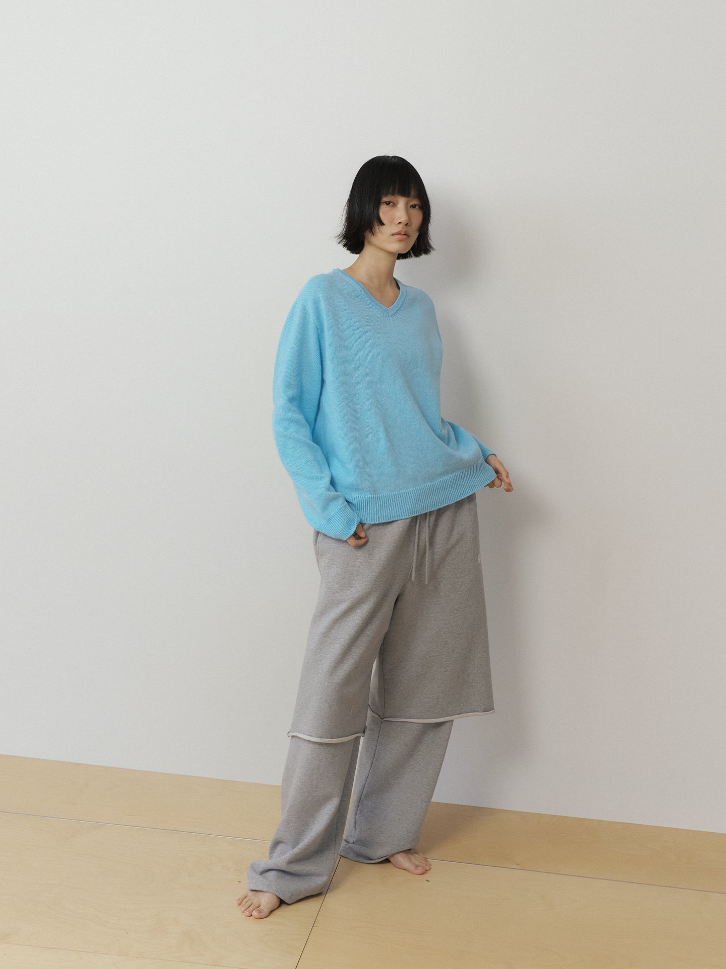 Cutoff Half Sweatpants - Gray