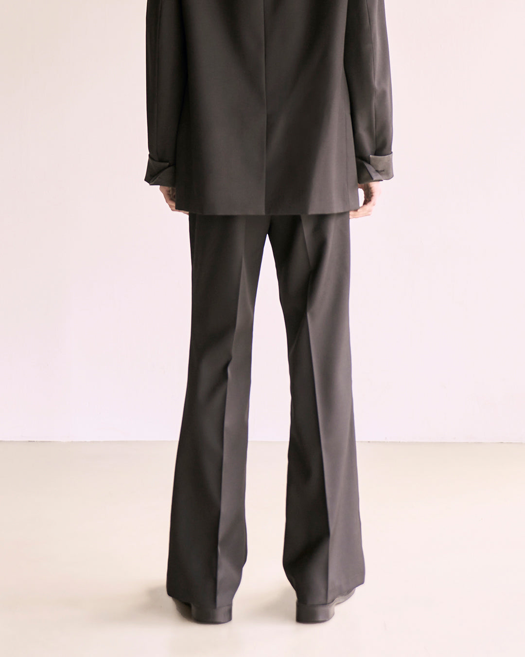 Choke Pocket Wool Flare Slacks_Black