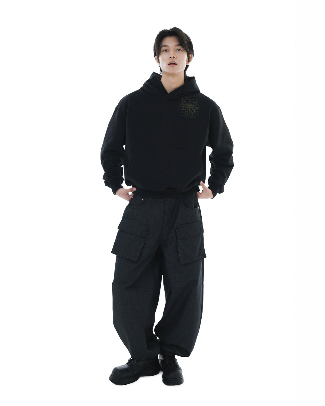 Distorted Flower Crop Hoodie_Black 