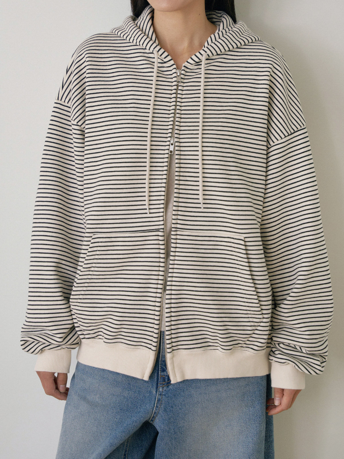 Stripe Hoodie Zip-up - Ivory 3