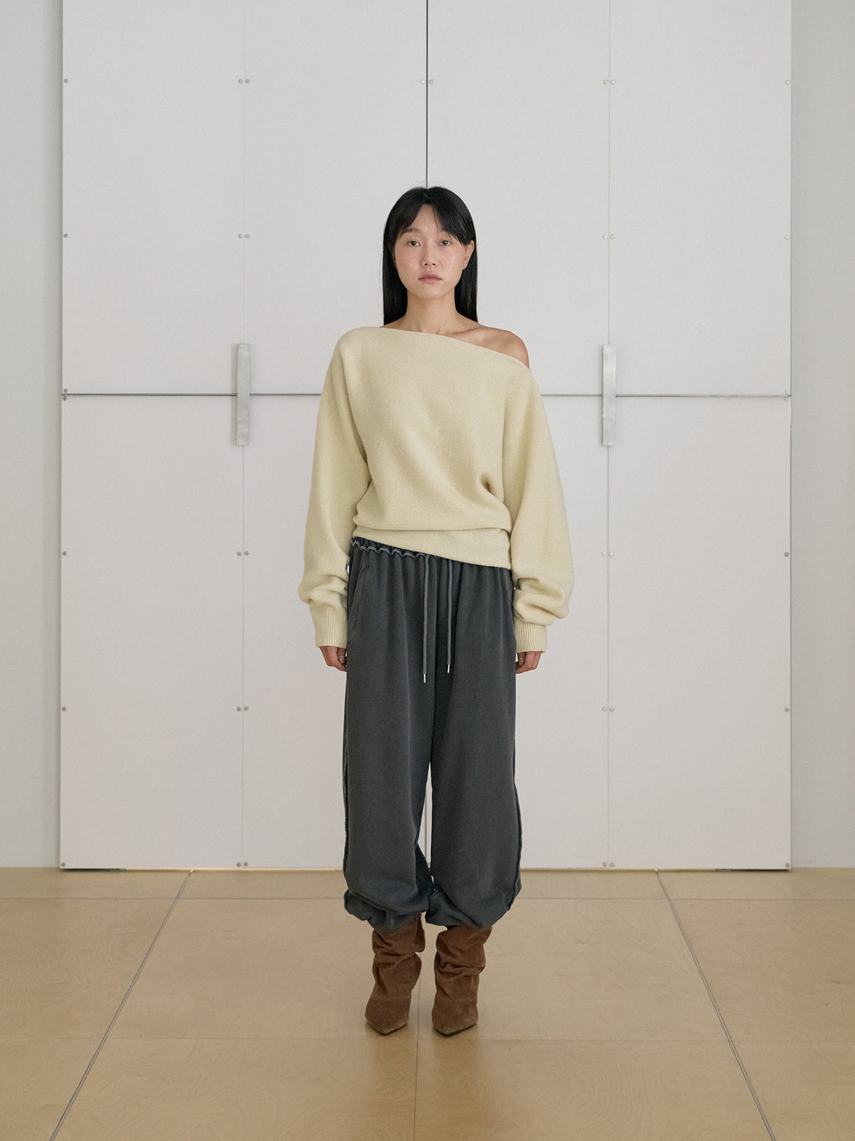 MARAN Flow Boat Neck Pullover - Pale Yellow 商品画像14/21