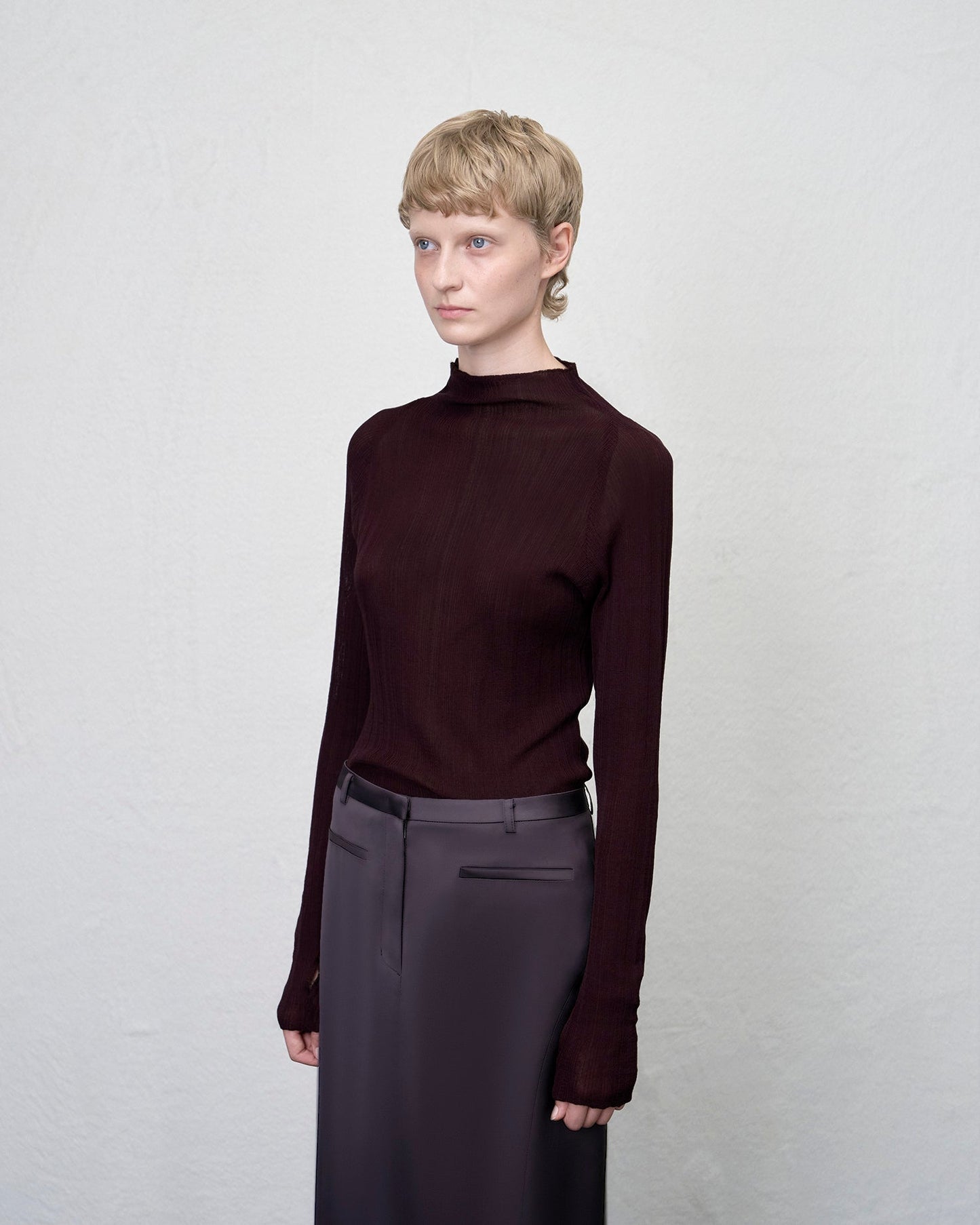 【ARIK. アリク AW】MINCHIR lettuce edge high neck knit top Burgundy Brown