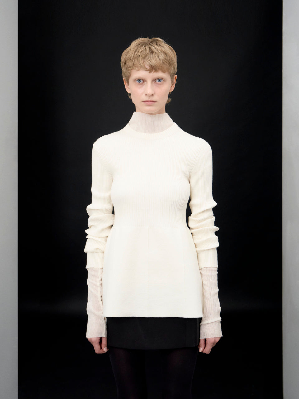 【ARIK. アリク AW】Ara panel flare knit top Cream