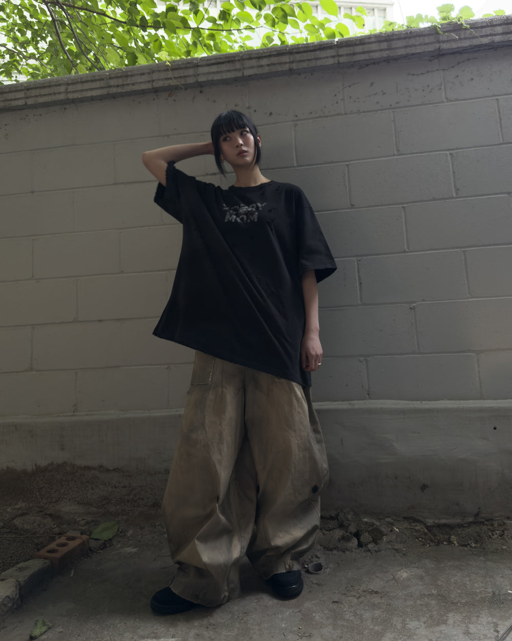 Sorry mom VTG tee BK