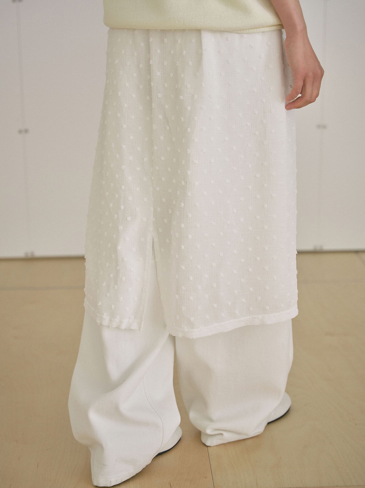 Dot Slit Skirt - Ivory