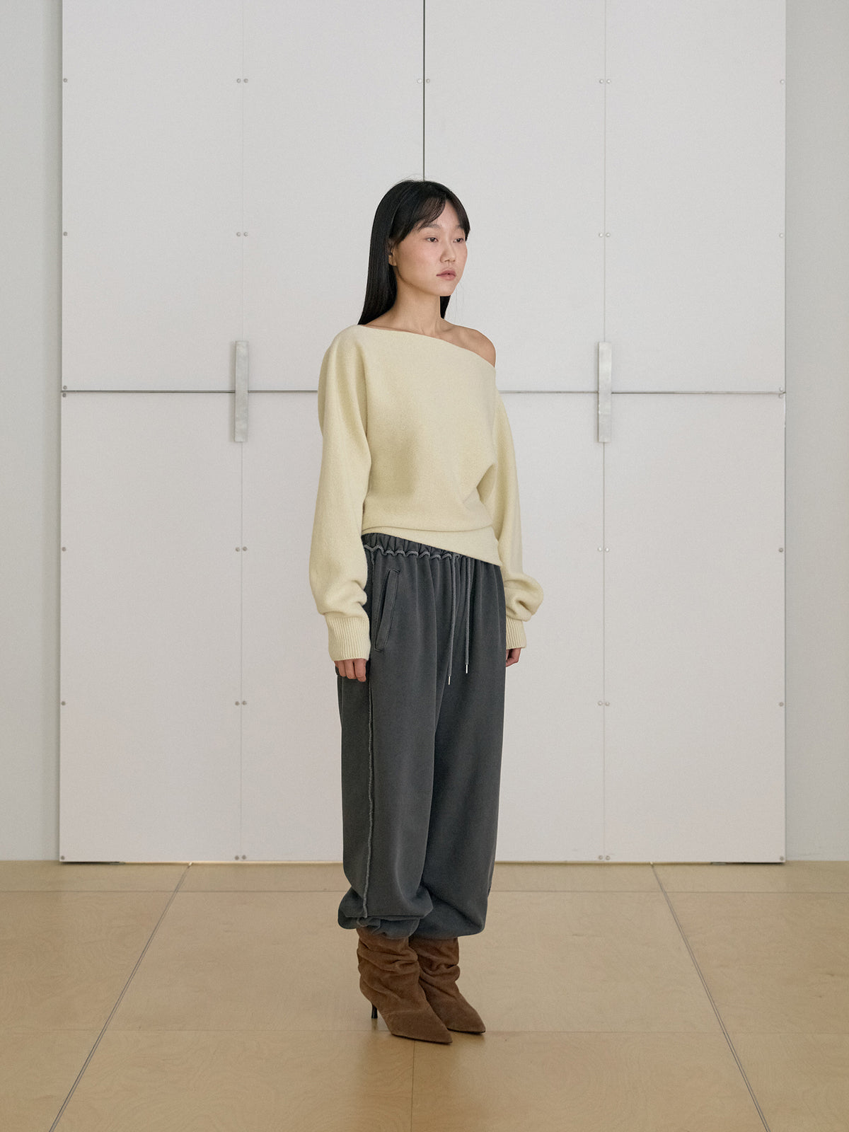 MARAN Flow Boat Neck Pullover - Pale Yellow 商品画像17/21