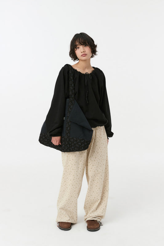 [9/18予約配送] STRING OFF SHOULDER SWEATSHIRT, BLACK