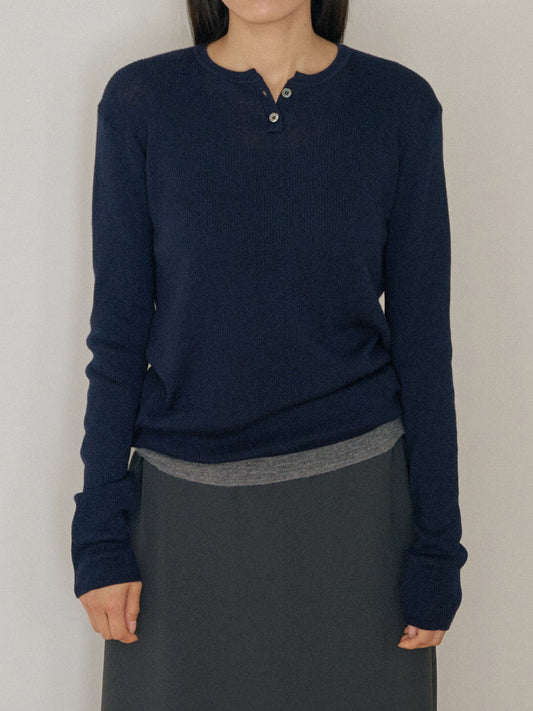 Henley Neck Pullover - Navy 4