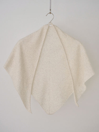 Triangle Scarf - Oatmeal 6