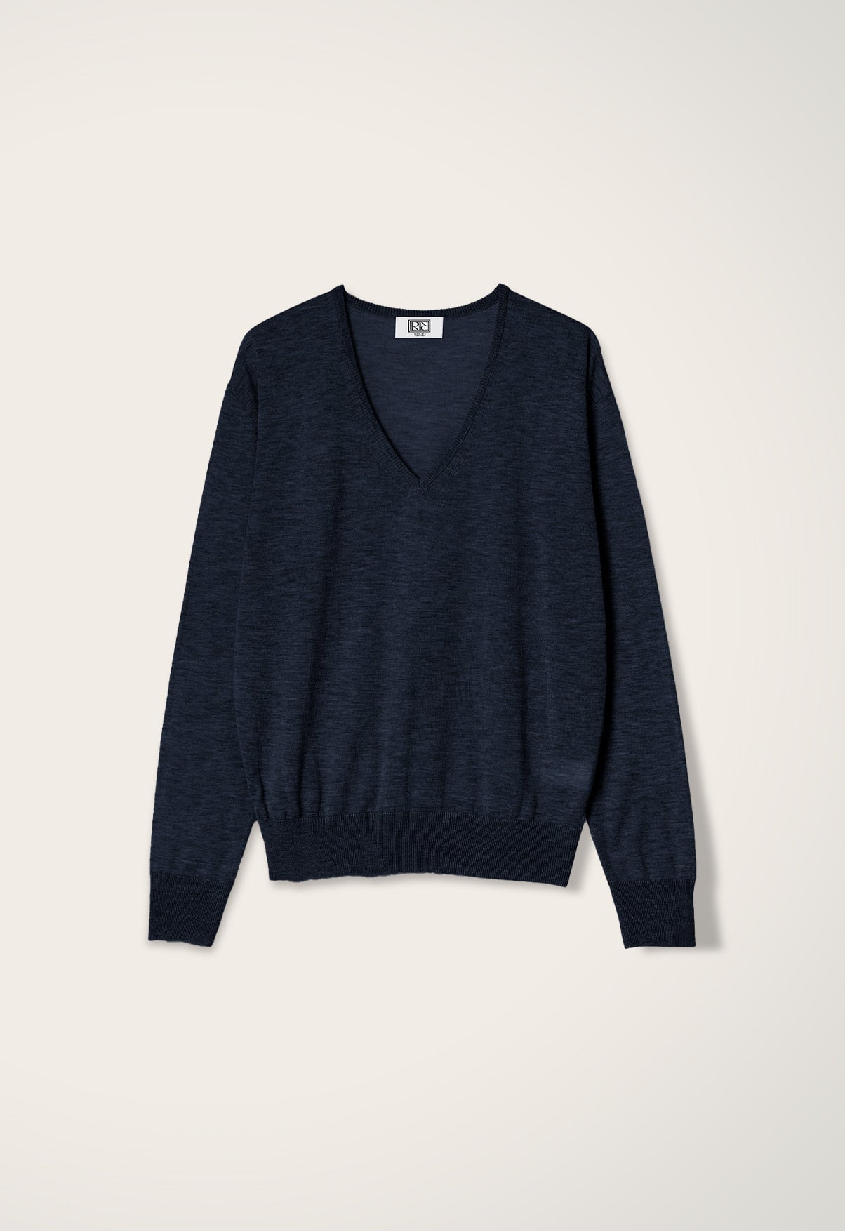 Luna Simple V-neck Knit