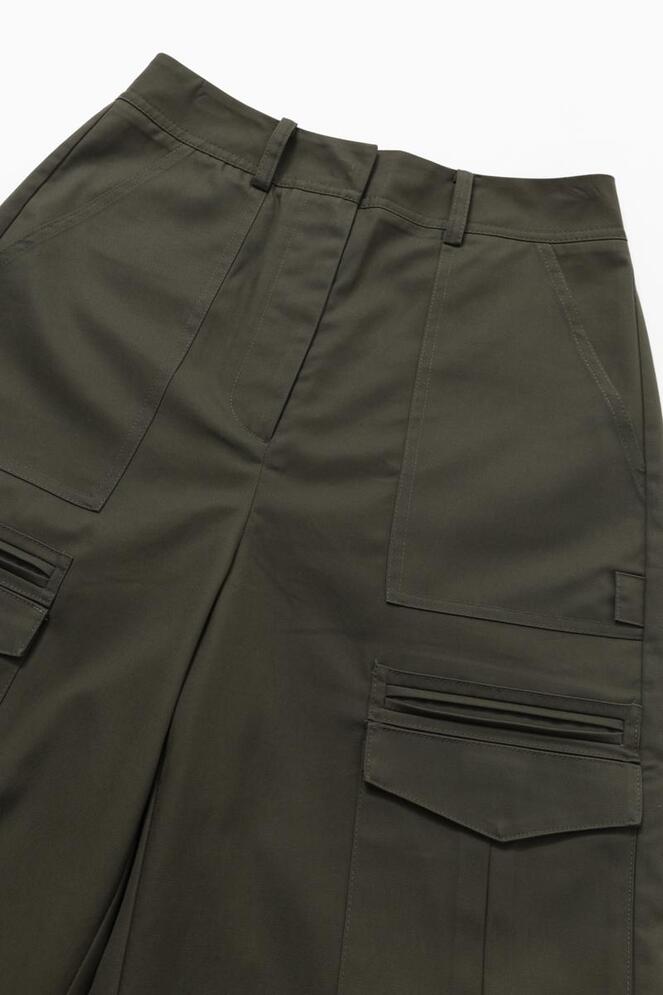 【MORE THAN YESTERDAY】Flap Pocket Cargo Trousers
