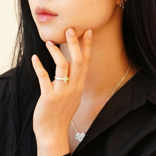 [SUMMER TAG SOL] Peridot Prong Facet 925 Silver Ring