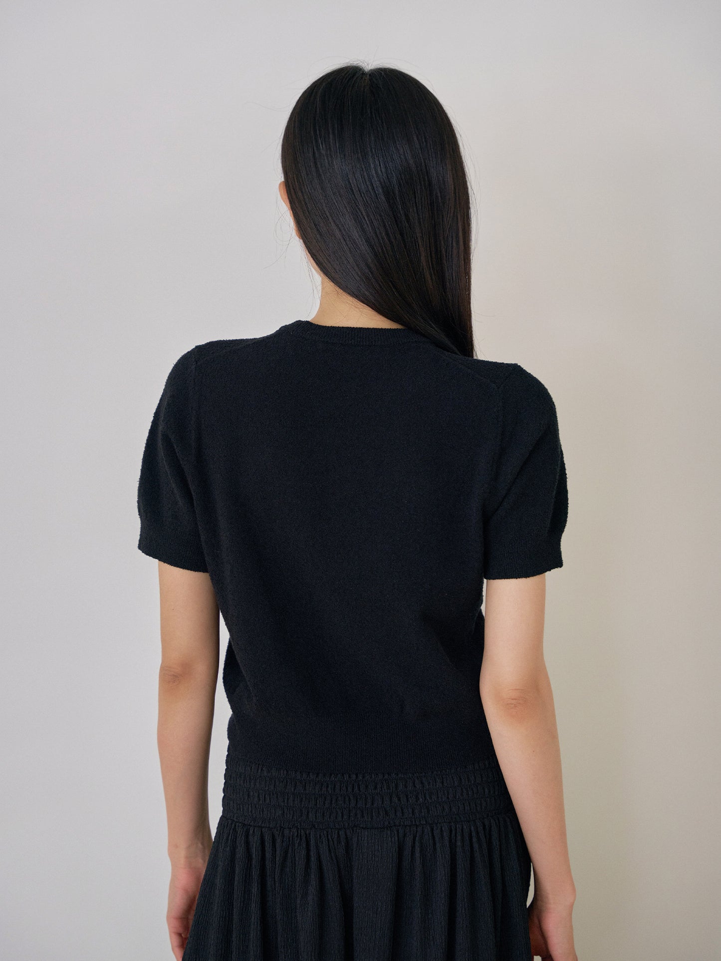 Boucle Round Half Sleeve - Black