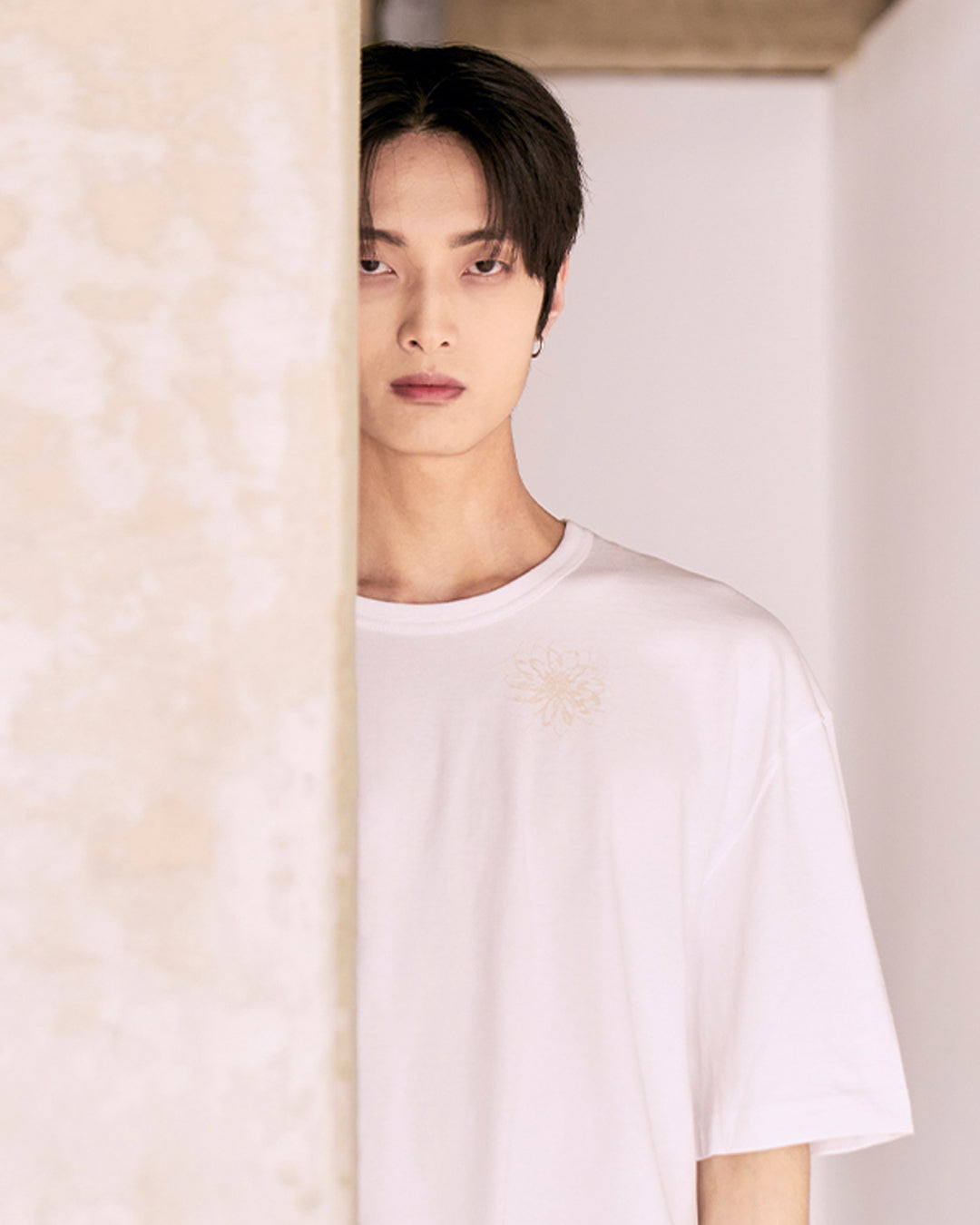 Flower Graphic T-Shirts (Recycle Fabric)_Black