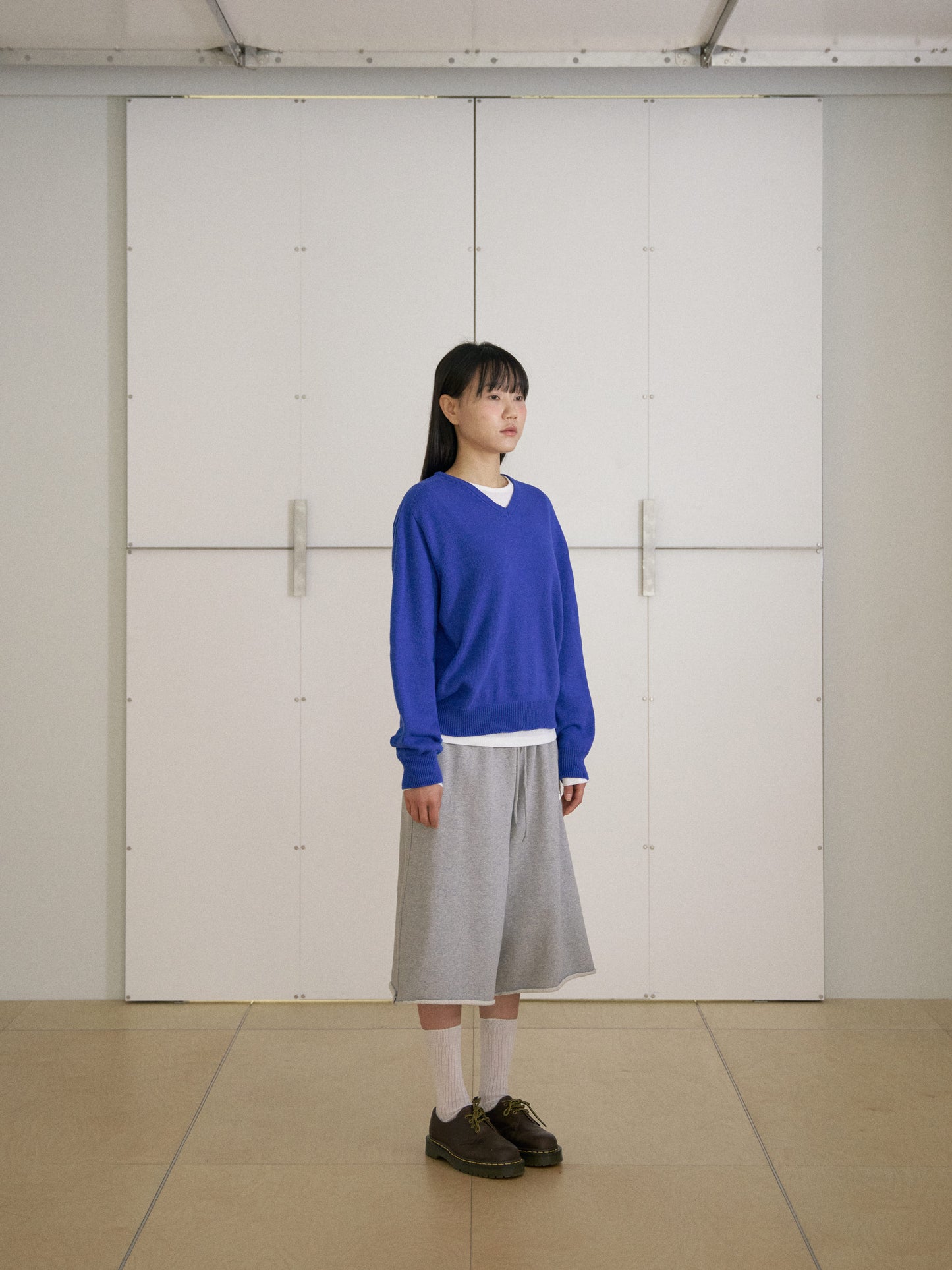 Cutoff Half Sweatpants - Gray