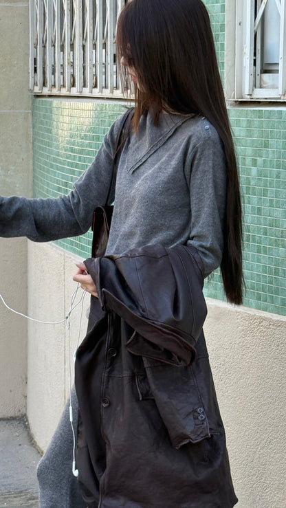 Open-neck Knit