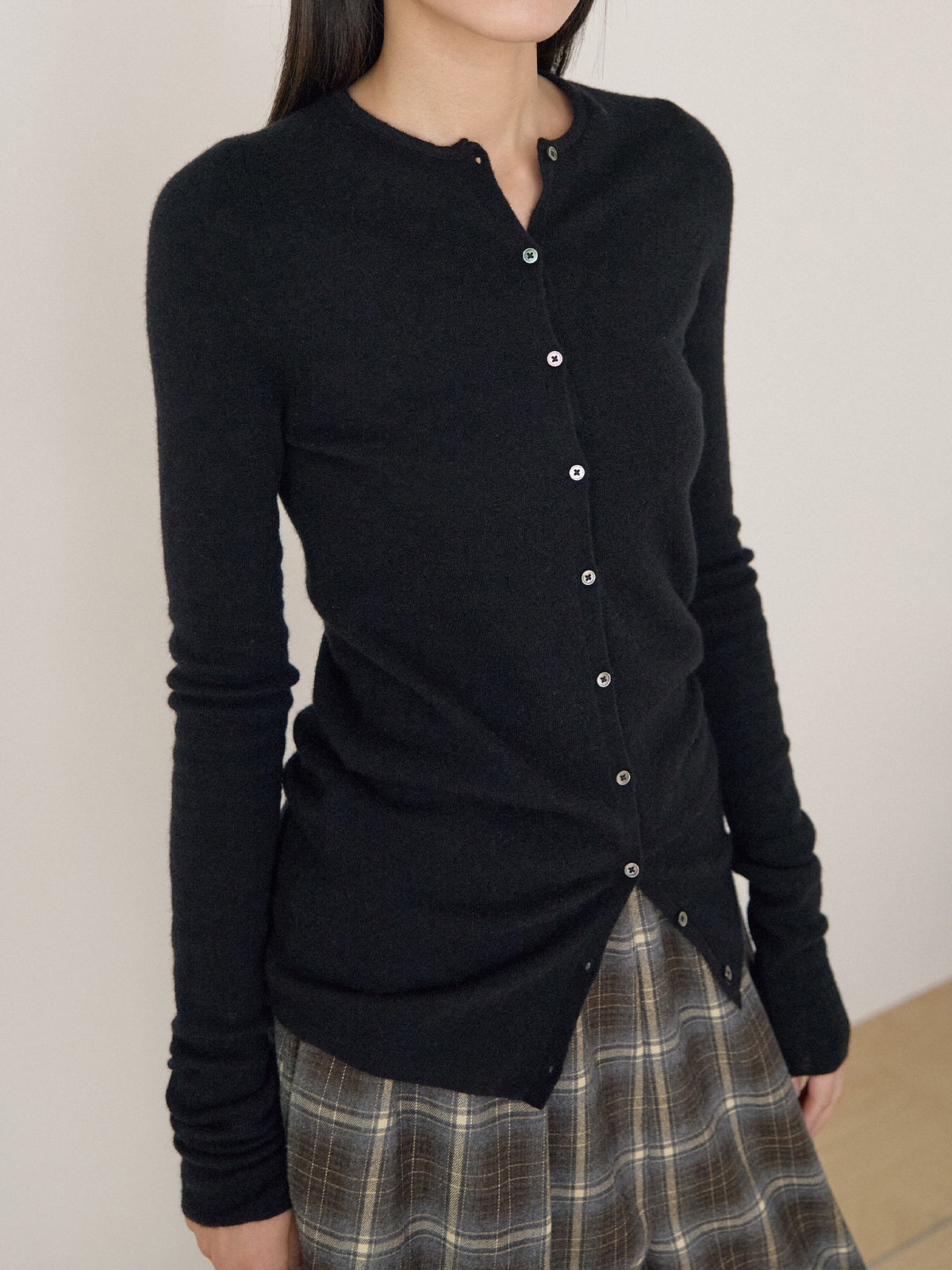 Alpaca Button Cardigan - Black 2
