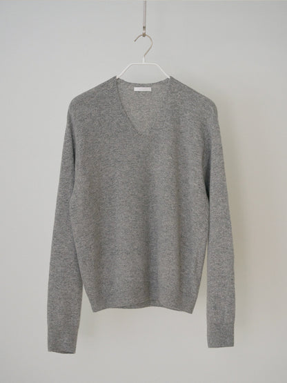 Cashmere Blend V-neck Pullover - Gray 6