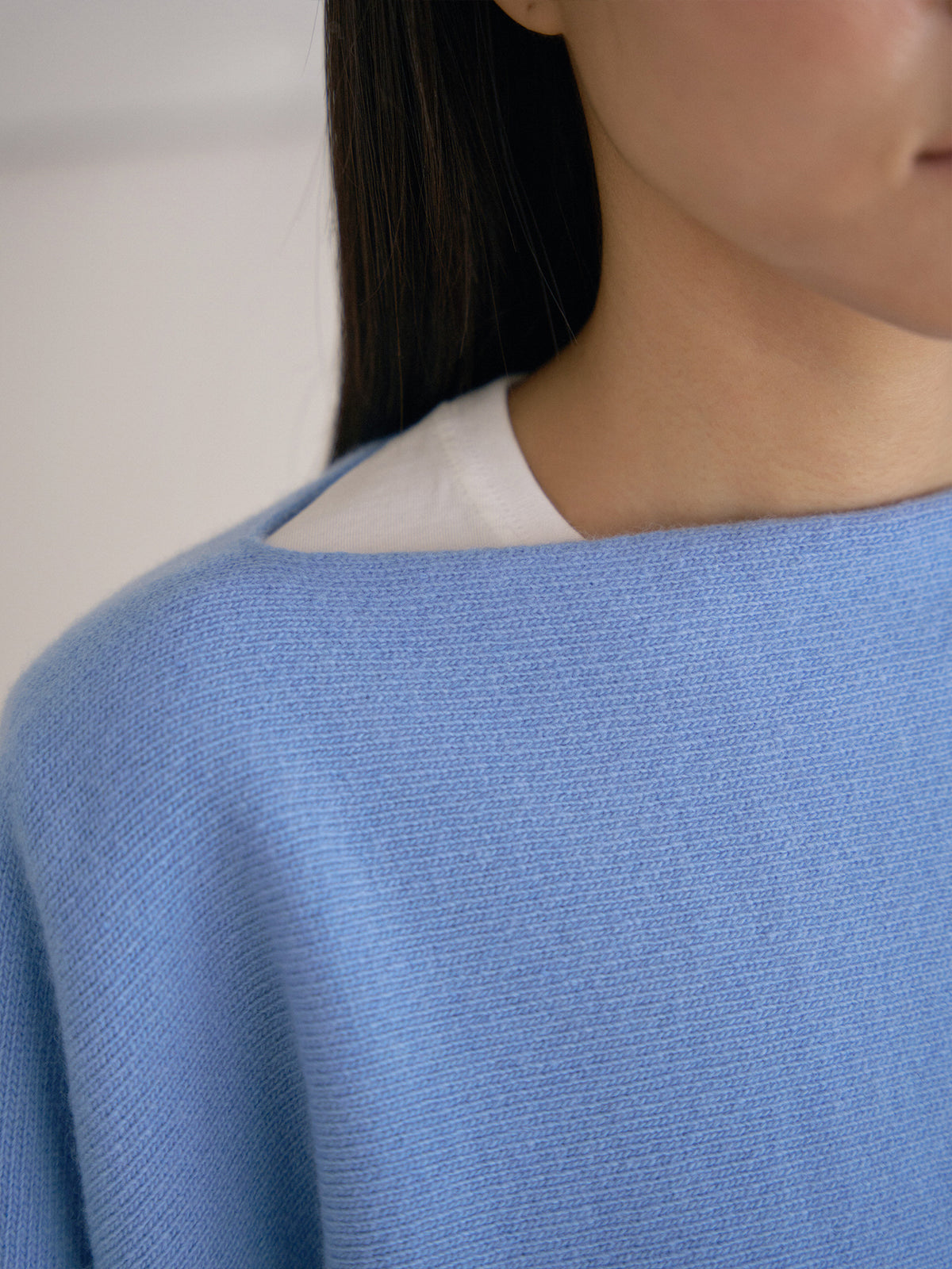 Unbalanced Boat Neck Pullover - Blue 9