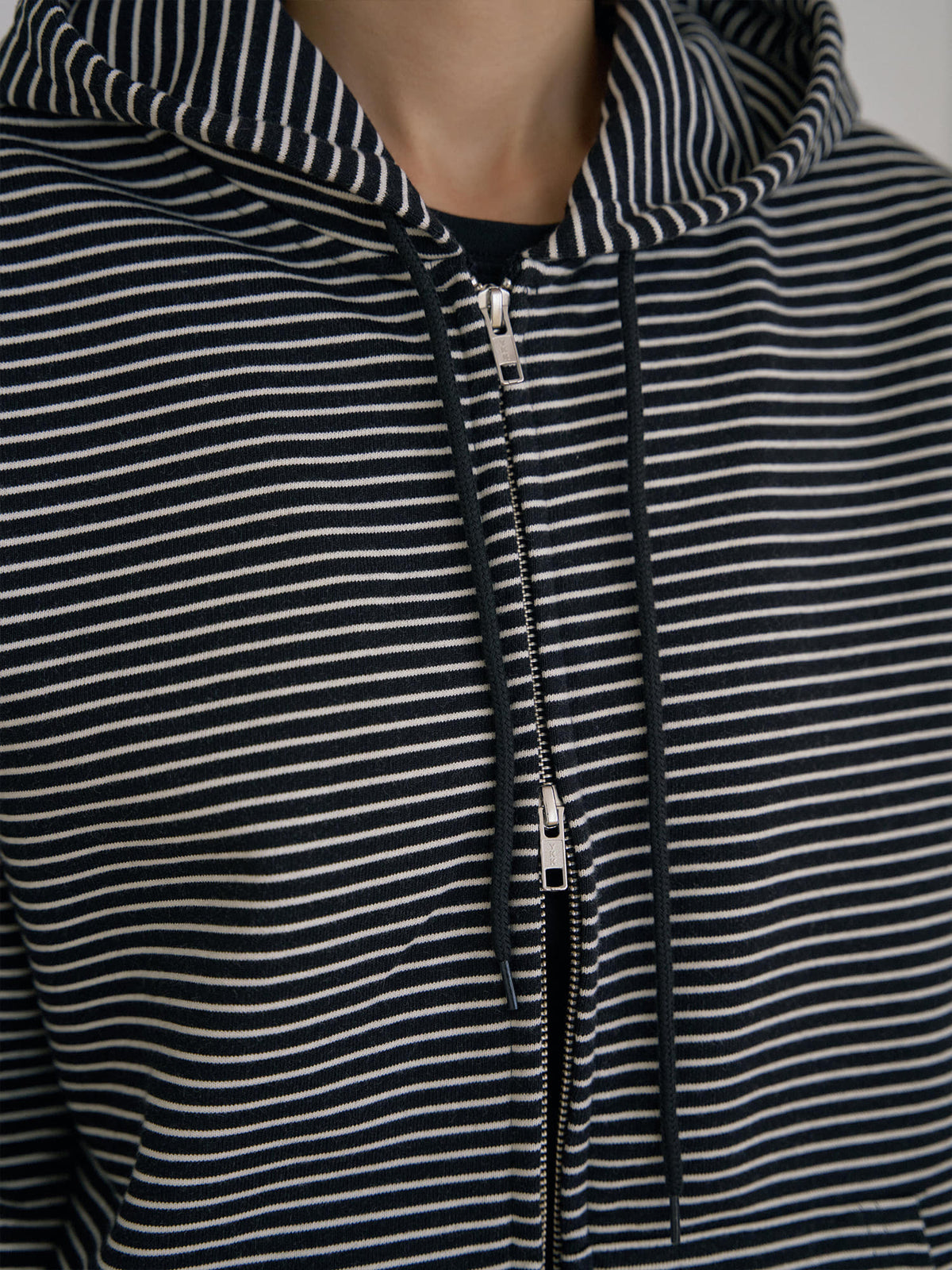 Stripe Hoodie Zip-up - Black 11