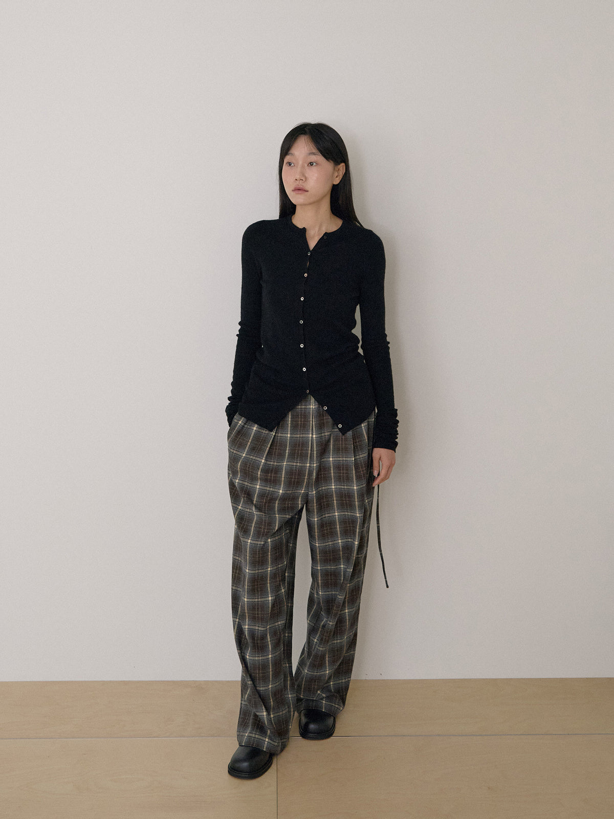 Alpaca Button Cardigan - Black 3