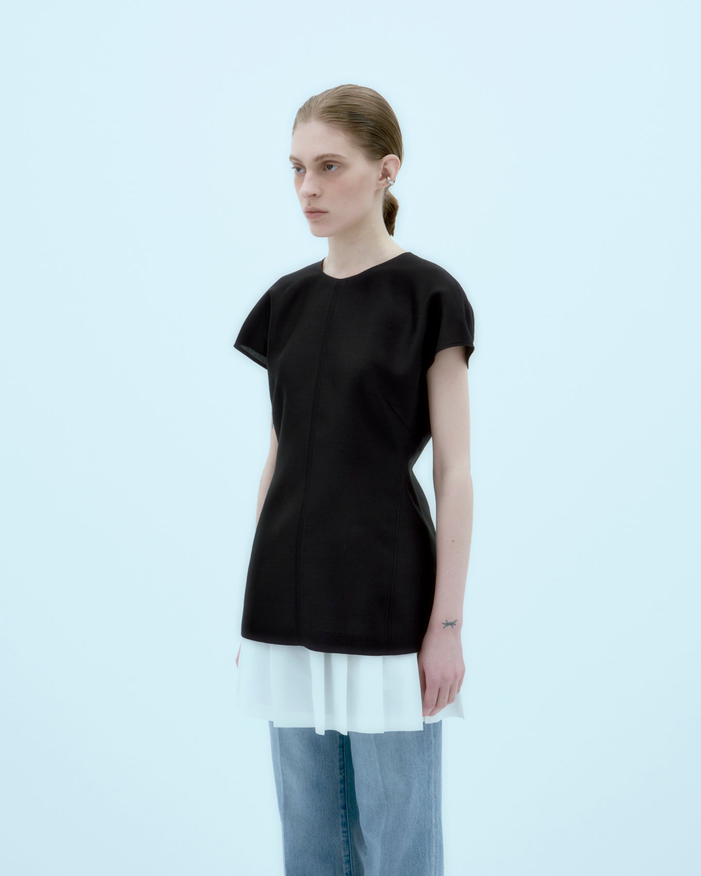 [ARIK.] [25SS] AIN silk blouse top Black