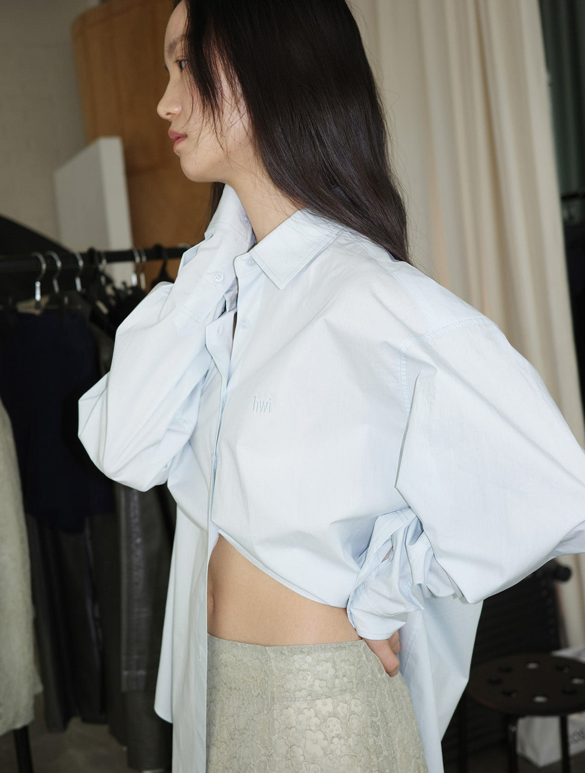 HWI LOGO SHIRT -BLUE