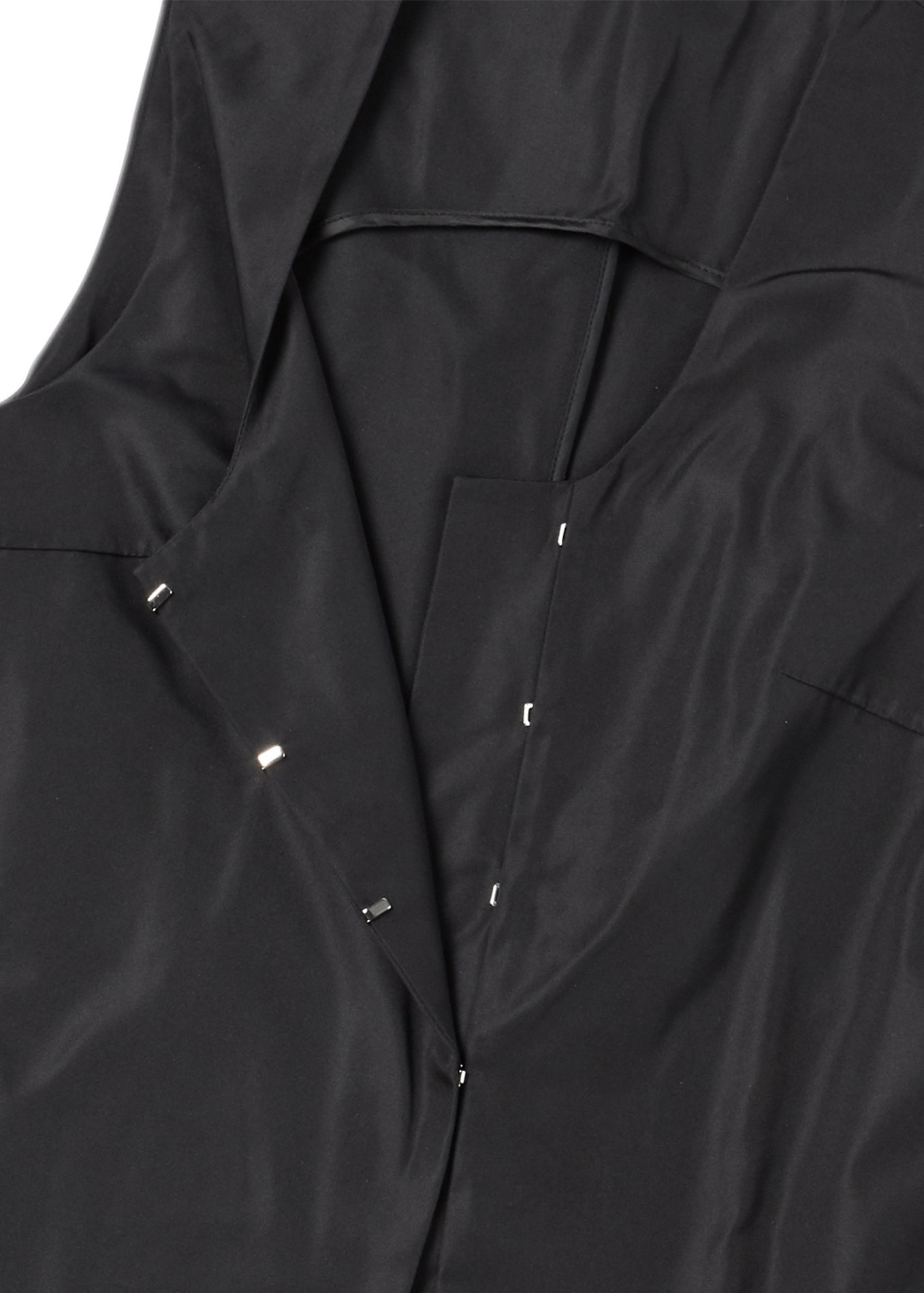 VEST -BLACK