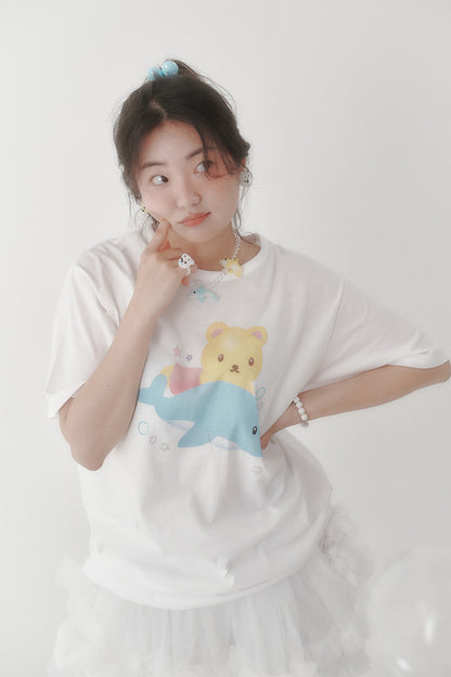 [X YOUNGART] JINI's Dolphin Ride Cubic T-shirt