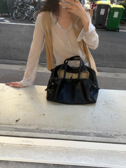 Silhouette Blouse