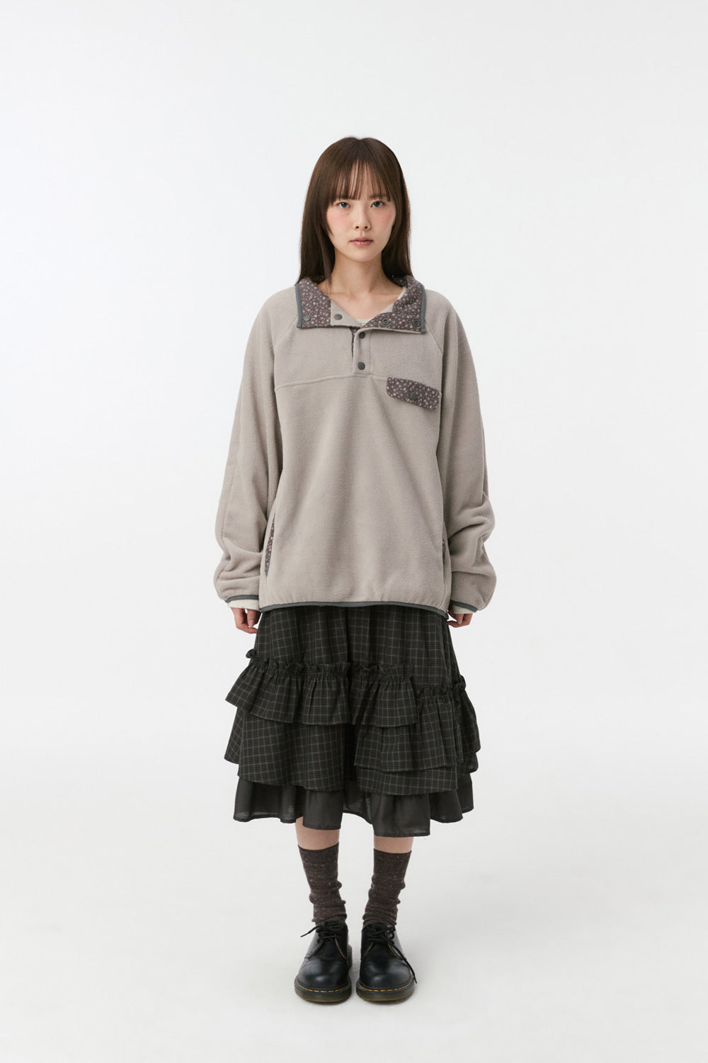FLORAL CONTRAST FLEECE PULLOVER, GRAY