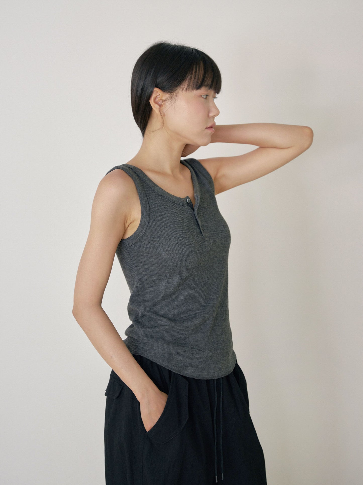 Waffle Button Sleeveless - Charcoal