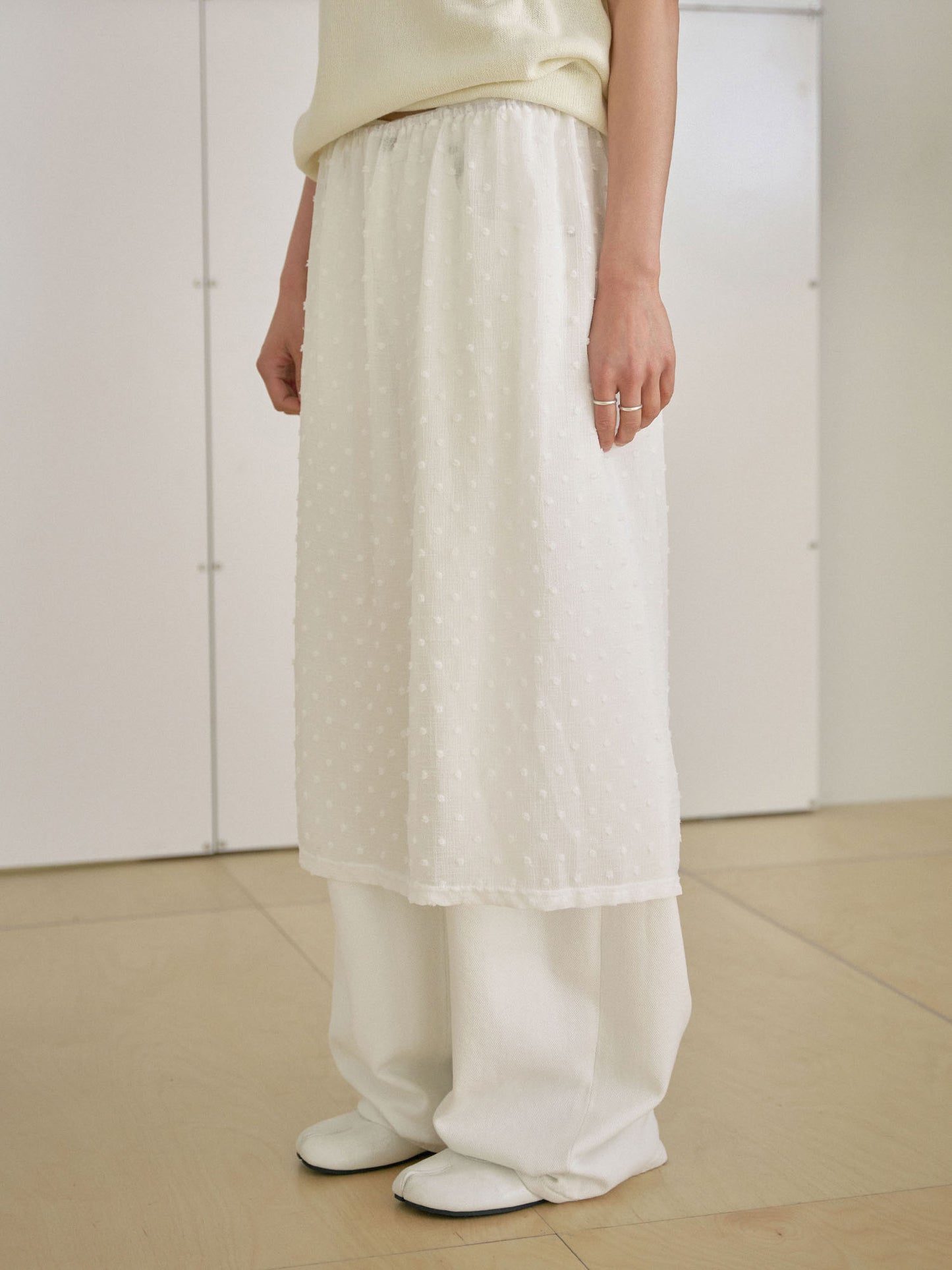 Dot Slit Skirt - Ivory