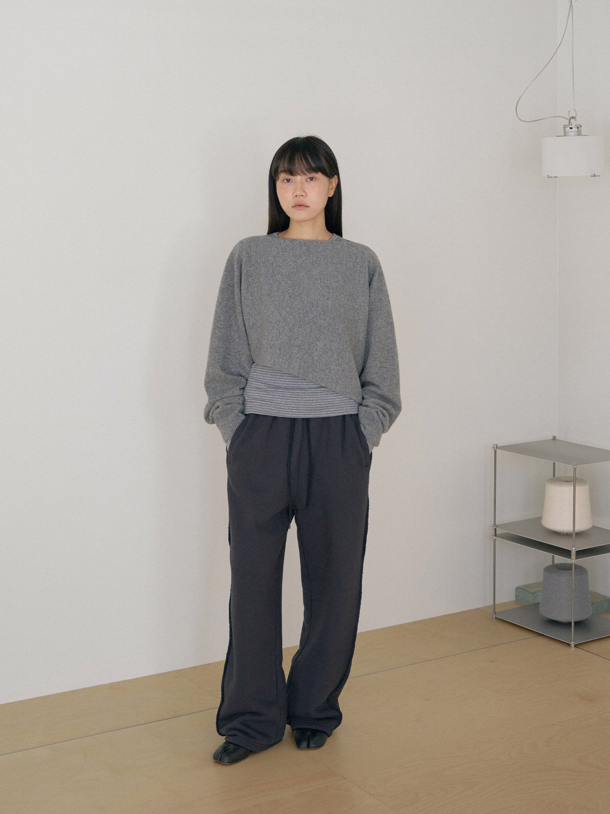 Flow Sweatpants - Charcoal 4