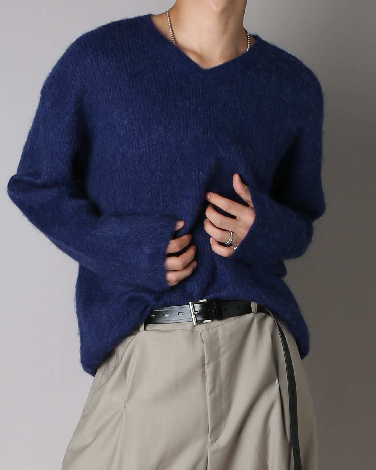 V-neck Wool Knit