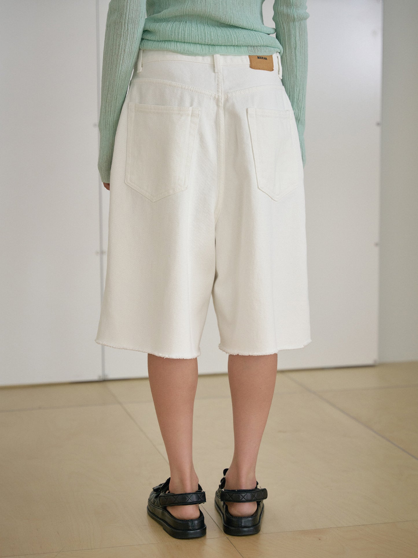 Cutoff Denim Shorts - Ivory