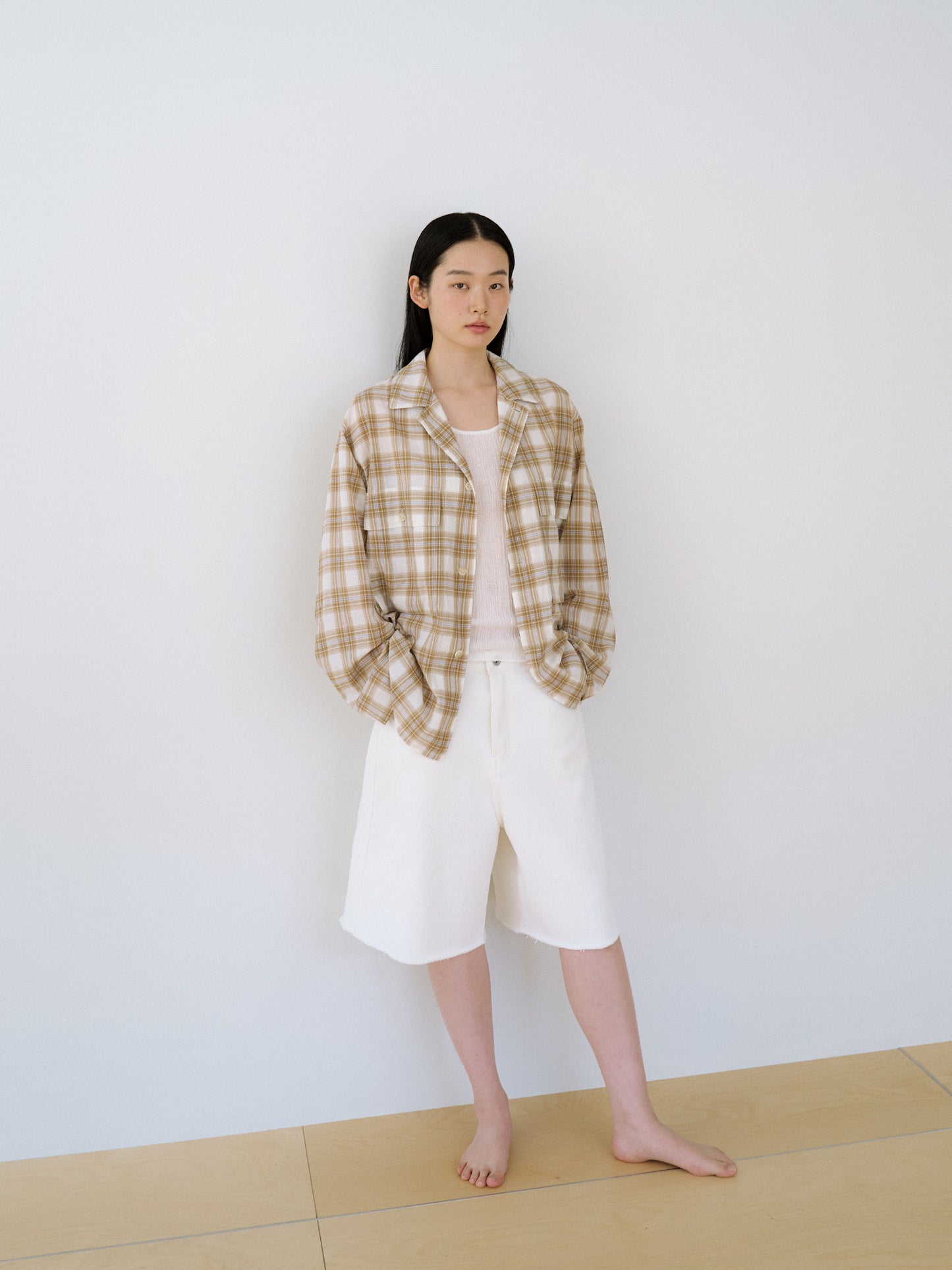 Cutoff Denim Shorts - Ivory
