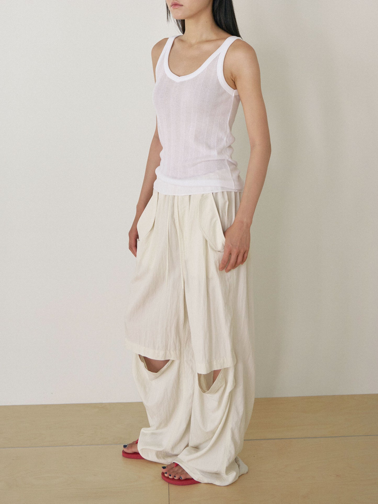 Summer V-neck Sleeveless - Ivory