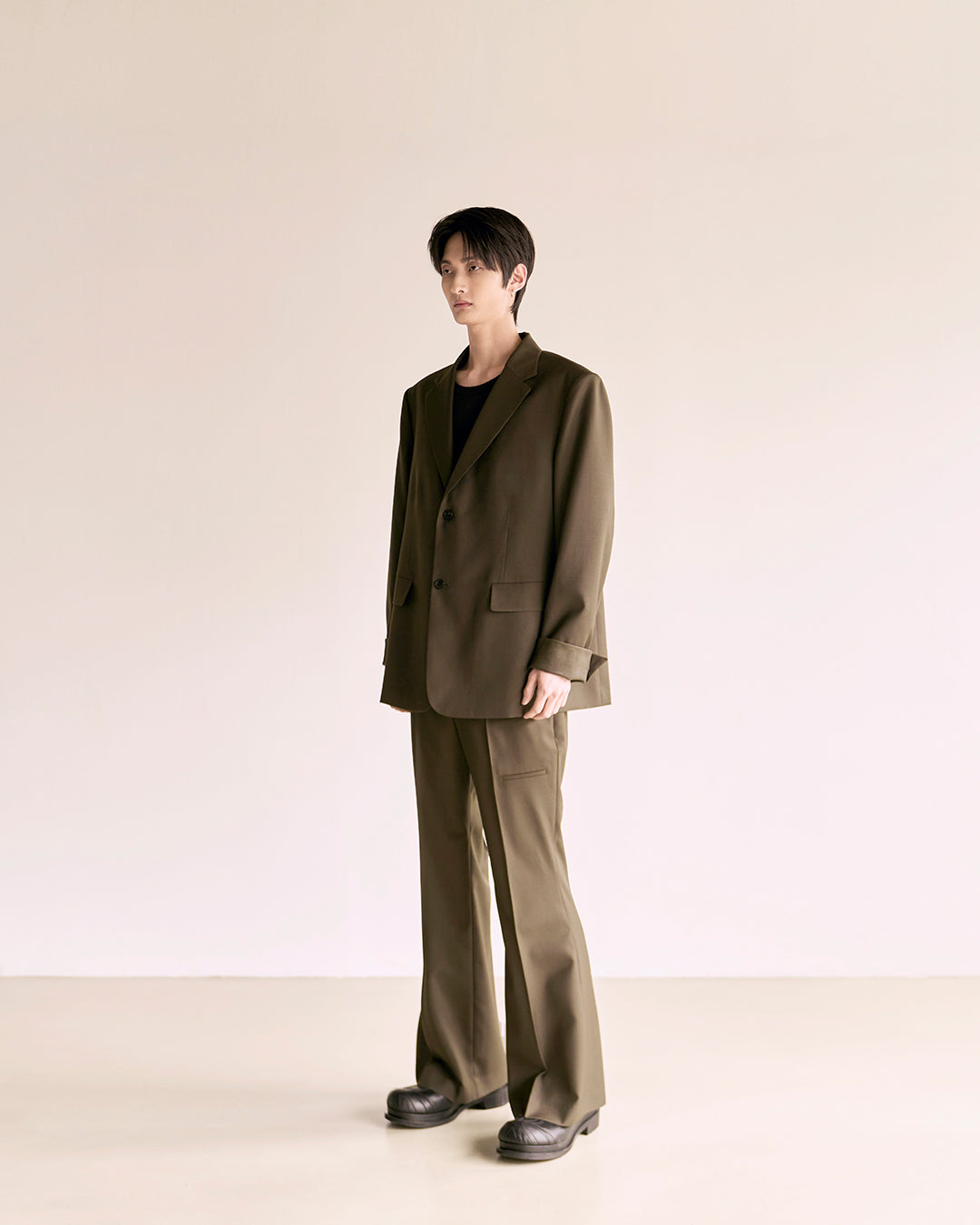 Choke Pocket Wool Flare Slacks_Khaki Brown