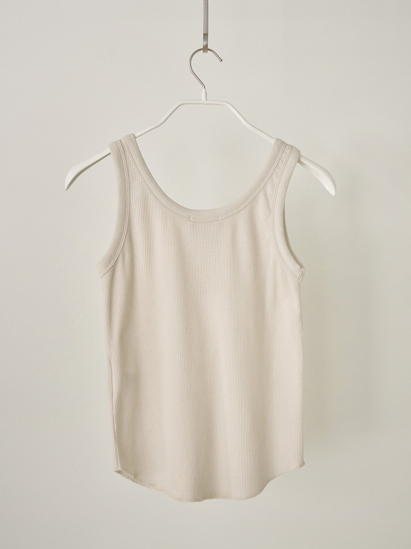 Waffle Button Sleeveless - Beige